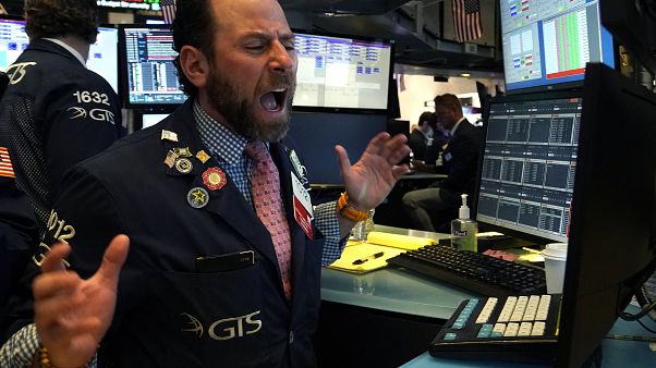 Händler an der Wallstreet reagiert auf Kurseinbrüche Händler an der Wallstreet reagiert auf Kurseinbrüche