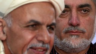 بازی تاج و تخت در کابل؛ آمریکا و طالبان سوگند ریاست جمهوری غنی و عبدالله را مضر خواندند
