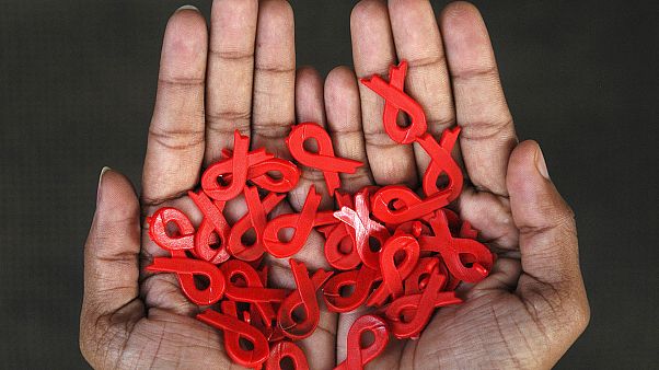 AIDS AIDS