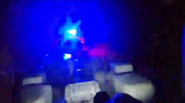 Vídeo mostra polícia turca a perseguir barco das autoridades gregas Vídeo mostra polícia turca a perseguir barco das autoridades gregas