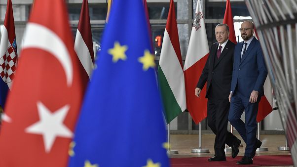 Türkiye AB'den tam olarak ne istiyor; göçmen krizi nereye gidiyor ? Türkiye AB'den tam olarak ne istiyor; göçmen krizi nereye gidiyor ?