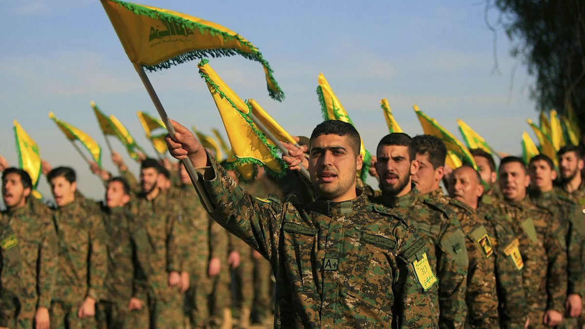 صورة من عرض نظمه حزب الله في جنوب لبنان في 2016