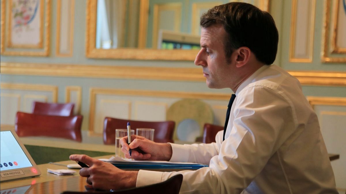 کاخ الیزه چگونه از رئیس‌جمهوری فرانسه در برابر ویروس کرونا محافظت می‌کند؟