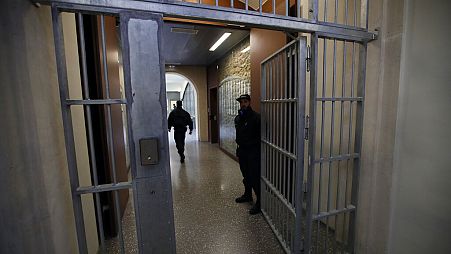 Arşiv -- Adalet Bakanlığı verilerine göre, Fransız cezaevleri hiçbir zaman bu kadar dolu olmamıştı