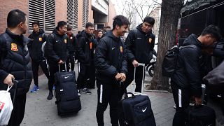 Equipa de futebol de Wuhan de regresso a casa