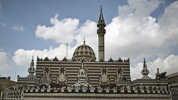 شاهد: أردنيون منقسمون حول إغلاق المساجد بسبب كورونا شاهد: أردنيون منقسمون حول إغلاق المساجد بسبب كورونا