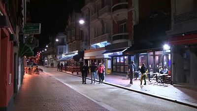 Kehraus in Frankreich: Cafés, Bars und Restaurants geschlossen
