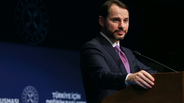 Hazine ve Maliye Bakanı Berat Albayrak Hazine ve Maliye Bakanı Berat Albayrak