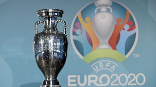 مسابقات فوتبال یورو ۲۰۲۰ یکسال به تعویق افتاد