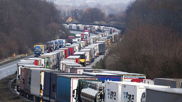 50 kilométeres a dugó a lengyel-litván határon a koronavírus miatt 50 kilométeres a dugó a lengyel-litván határon a koronavírus miatt