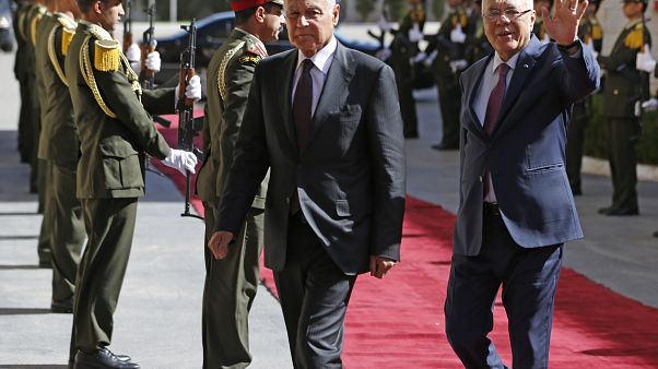 تشييع جثمان القيادي الفلسطيني الطيب عبد الرحيم في مصر تشييع جثمان القيادي الفلسطيني الطيب عبد الرحيم في مصر