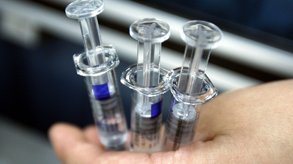 Çin koronavirüs aşısının klinik demeleri için onay aldı, 