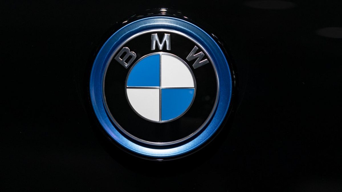 BMW stoppt Betrieb in europäischen Werken und Südafrika