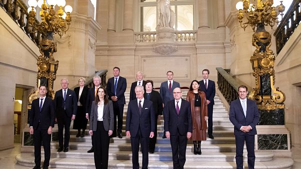 Primeira-ministra da Bélgica com poderes reforçados Primeira-ministra da Bélgica com poderes reforçados