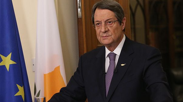 COVID-19: Επικοινωνία Προέδρου Αναστασιάδη - Μουσταφά Ακιντζί COVID-19: Επικοινωνία Προέδρου Αναστασιάδη - Μουσταφά Ακιντζί