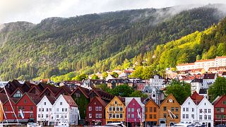 Norveç: Kırsalda tatil evine gidenlere 15 bin Norveç Kronu para veya 10 gün hapis cezası