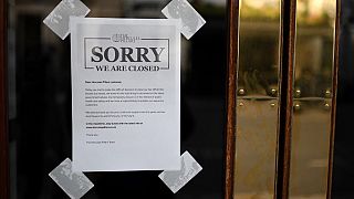 "Last order!" Britische Pubs wegen Covid-19 geschlossen