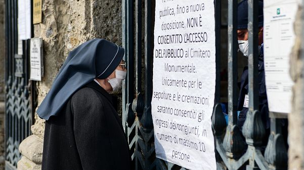 Italia: Bergamo in ginocchio, SOS dei sindaci Italia: Bergamo in ginocchio, SOS dei sindaci
