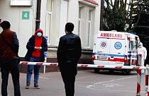 Polónia usa bebidas alcoólicas confiscadas como desinfetante