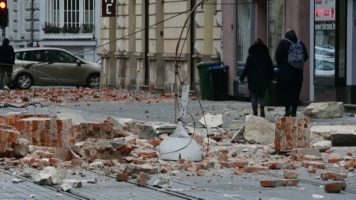 Загреб приступает к ликвидации последствий землетрясения 