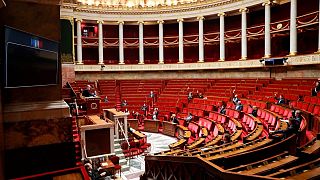 پارلمان فرانسه لایحه وضعیت  اضطراری سلامت را برای دو ماه تصویب کرد