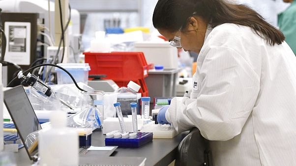 Türk girişimcinin şirketi ABD'de koronavirüs test cihazı geliştirdi Türk girişimcinin şirketi ABD'de koronavirüs test cihazı geliştirdi