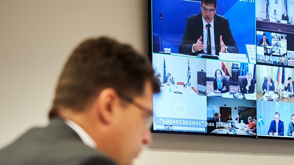 Teletrabajo, Netflix, Skype: ¿Aguantará Internet el aumento de la demanda por el coronavirus? Teletrabajo, Netflix, Skype: ¿Aguantará Internet el aumento de la demanda por el coronavirus?