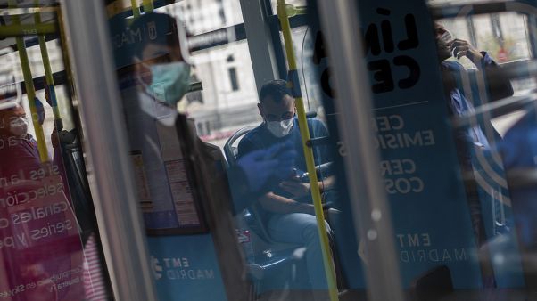 España vive la peor jornada desde el comienzo de la crisis del COVID-19 España vive la peor jornada desde el comienzo de la crisis del COVID-19