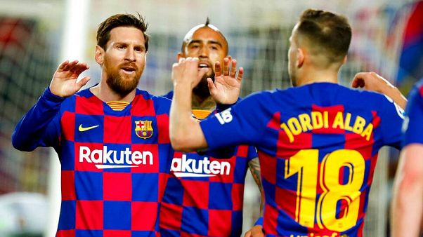 Koronavirüs: Messi, Eto'o, Falcao ve Emre'den 'ellerinizi yıkayın' çağrısı Koronavirüs: Messi, Eto'o, Falcao ve Emre'den 'ellerinizi yıkayın' çağrısı