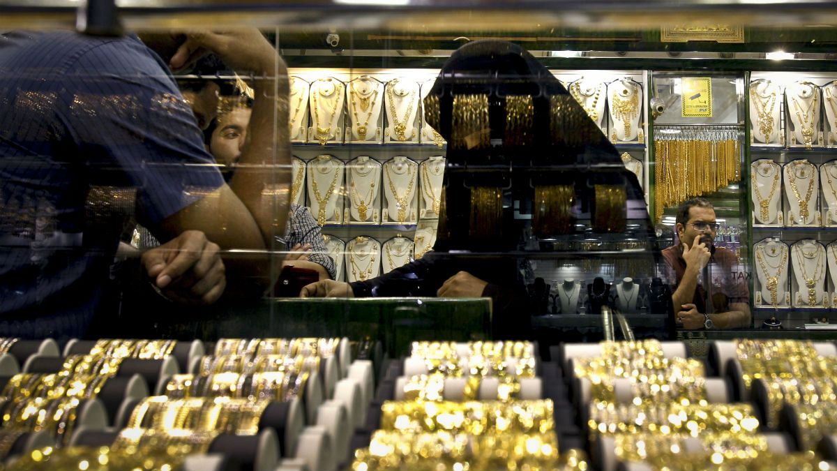 بانک مرکزی آمریکا ترمز طلا را برید؛ جهش ۱۱۶ دلاری فلز زرد در ۷ ساعت