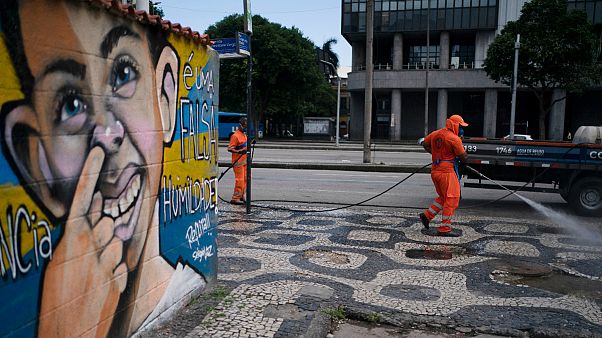 Baixa do Rio de Janeiro durante operação de desinfeção contra o novo coronavírus Baixa do Rio de Janeiro durante operação de desinfeção contra o novo coronavírus