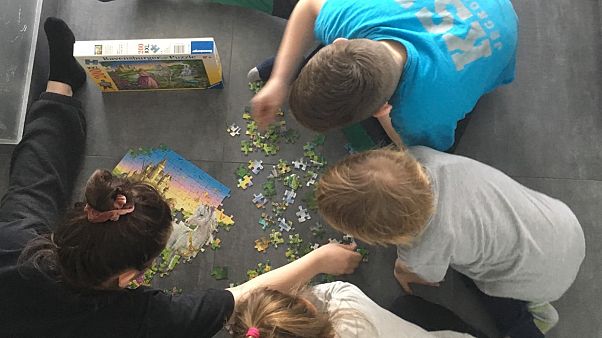 Május 1 - a Nagy Játéknap, játsszon egyszerre mindenki otthon Május 1 - a Nagy Játéknap, játsszon egyszerre mindenki otthon