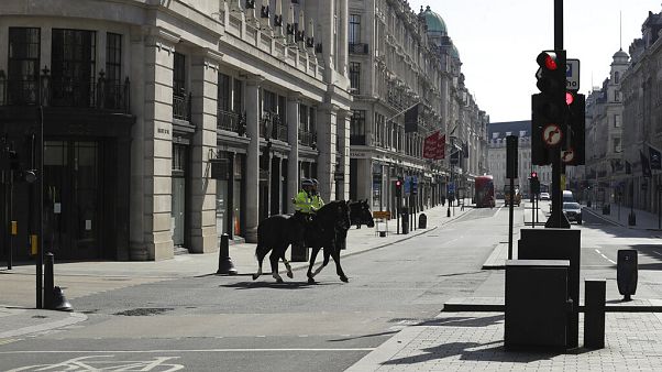 Londres se confine à son tour pour repousser le coronavirus Londres se confine à son tour pour repousser le coronavirus