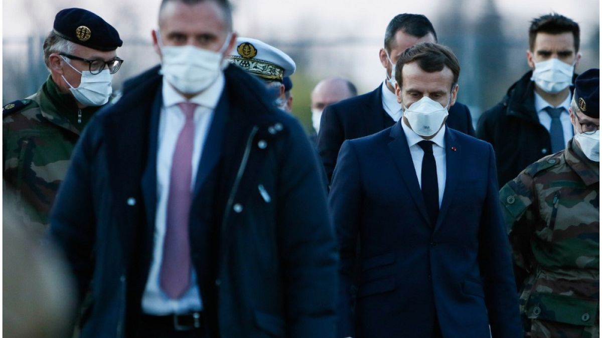 في ظل القيود المفروضة لمواجهة كورونا..  مخاوف على مستقبل الحريات في فرنسا 
