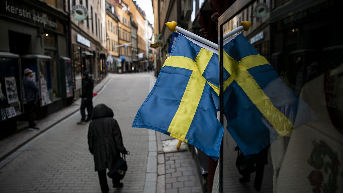 Das Leben geht weiter: Wie Schweden dem Coronavirus begegnet