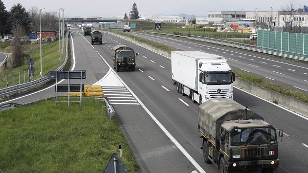 "Liebesgrüße aus Russland": Hilfe aus Moskau in Bergamo eingetroffen "Liebesgrüße aus Russland": Hilfe aus Moskau in Bergamo eingetroffen