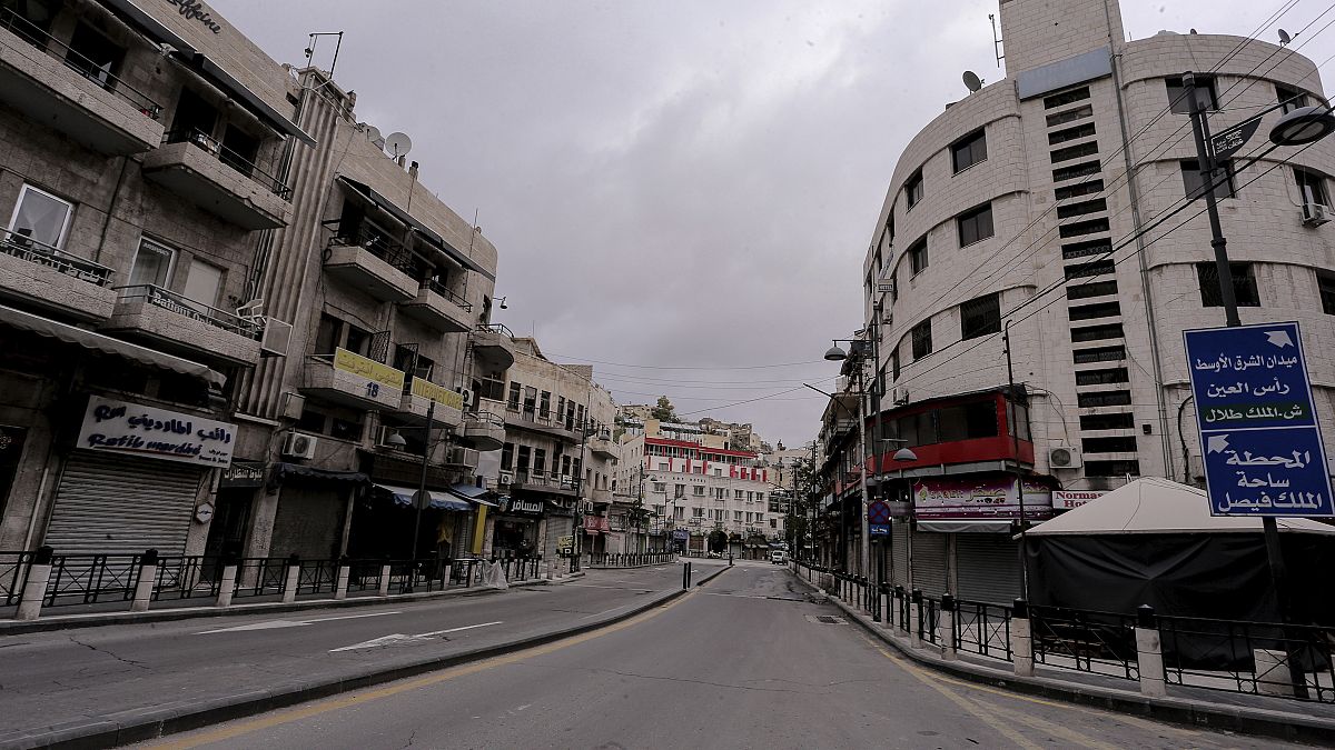 صورة أرشيفية لشوارع العاصمة عمّان