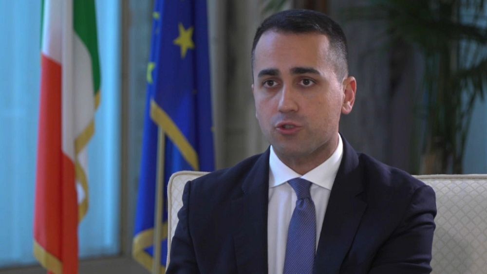 Luigi di Maio : c'est une guerre qu'on ne peut pas mener avec des