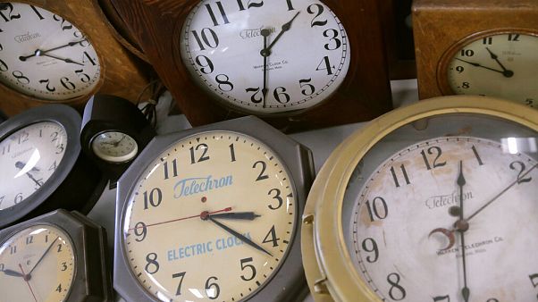 Este domingo 29 Europa pasa al horario de verano, una hora menos de confinamiento Este domingo 29 Europa pasa al horario de verano, una hora menos de confinamiento