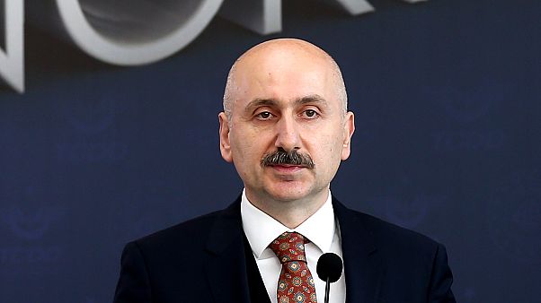 Cumhurbaşkanlığı Kararı ile Ulaştırma ve Altyapı Bakanı Mehmet Cahit Turhan'ın görevine son verilerek, yerine Adil Karaismailoğlu (fotoğrafta) atandı Cumhurbaşkanlığı Kararı ile Ulaştırma ve Altyapı Bakanı Mehmet Cahit Turhan'ın görevine son verilerek, yerine Adil Karaismailoğlu (fotoğrafta) atandı