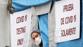 ABD'nin New York kentinde bir koronavirüs test çadırı