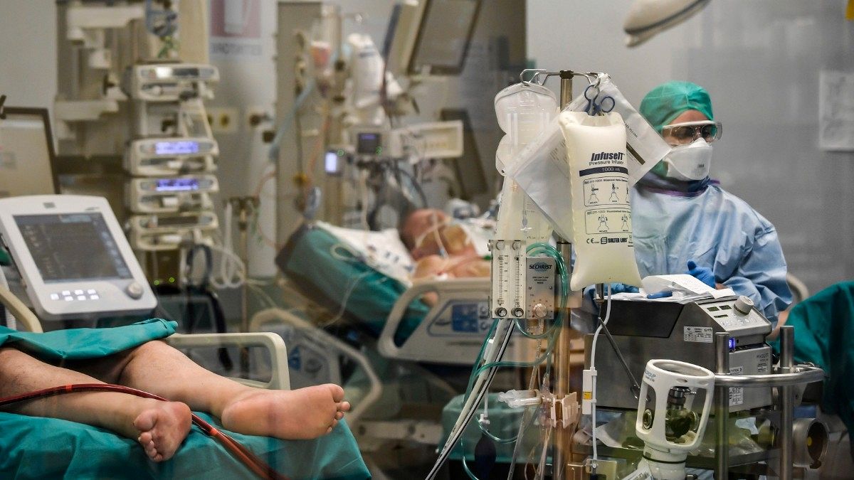 Hospitais em Itália estão a necessitar de "cuidados intensivos"