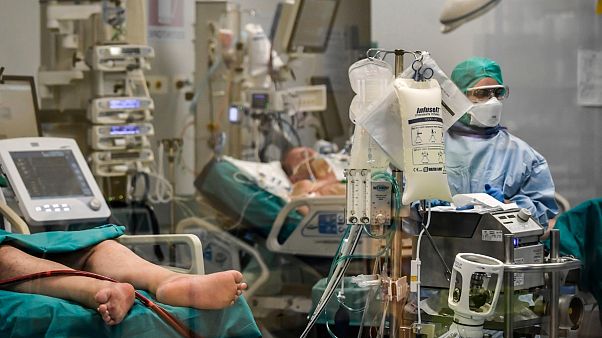 Hospitais em Itália estão a necessitar de "cuidados intensivos" Hospitais em Itália estão a necessitar de "cuidados intensivos"