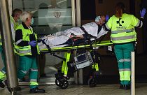 Koronavírusos beteget szállítanak a bilbaói kórházba