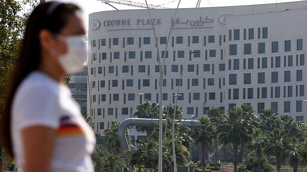 شاهد: أبوظبي تدشن مركز اختبار لفيروس كورونا من السيارة هو الأول في الخليج شاهد: أبوظبي تدشن مركز اختبار لفيروس كورونا من السيارة هو الأول في الخليج