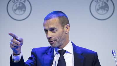 La temporada de fútbol europeo podría estar perdida, avisa el presidente de la UEFA