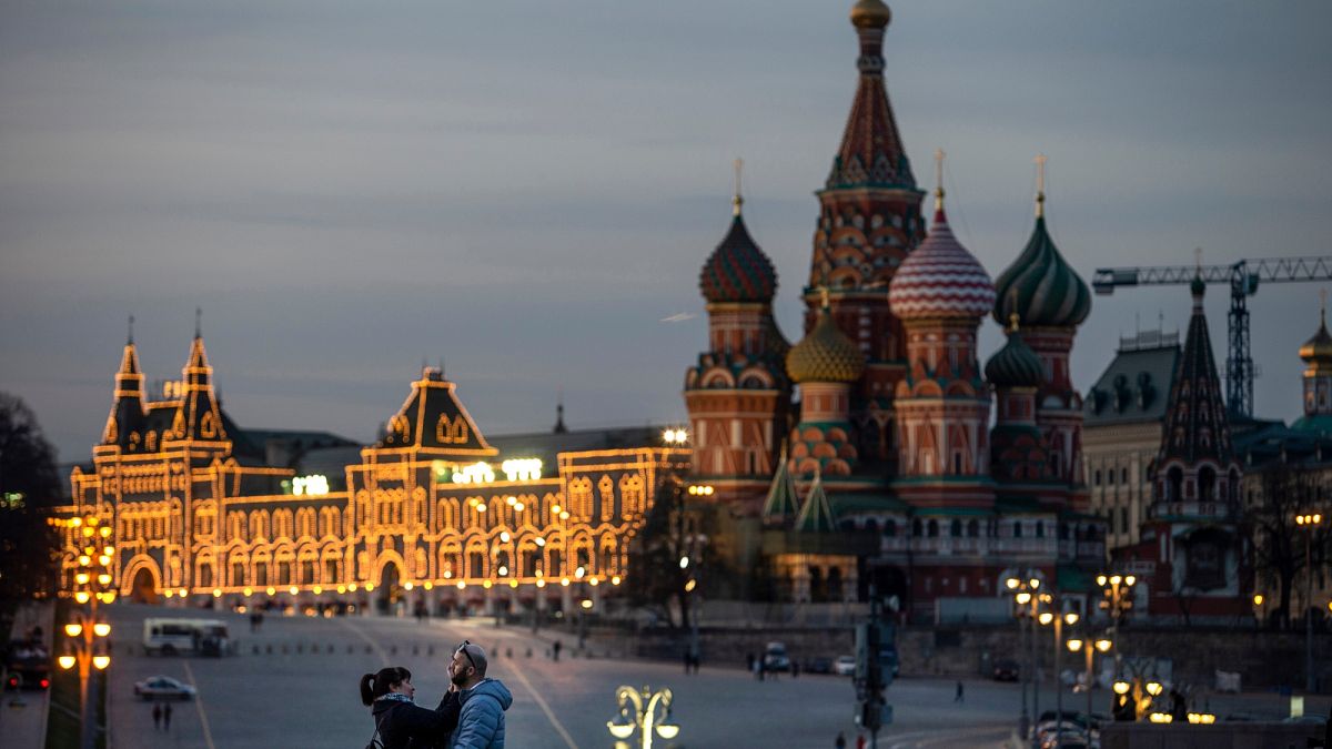 Самоизоляция в Москве: как это устроено?