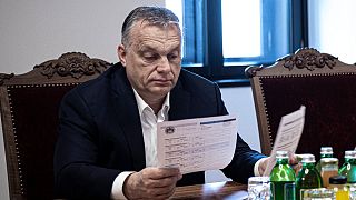 Válaszolt az Európai Bizottság Orbánnak: "nem akadályozzuk a magyarok védekezését"
