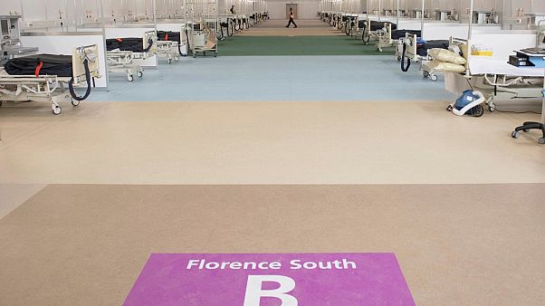 Des lits ont été installés dans un centre de conférence de Londres par l'hôpital public pour accueillir des patients atteints du covid-19, le 31 mars 2020 Des lits ont été installés dans un centre de conférence de Londres par l'hôpital public pour accueillir des patients atteints du covid-19, le 31 mars 2020