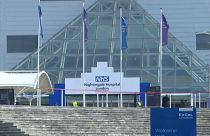 Governo britânico prepara resposta à crise sanitária